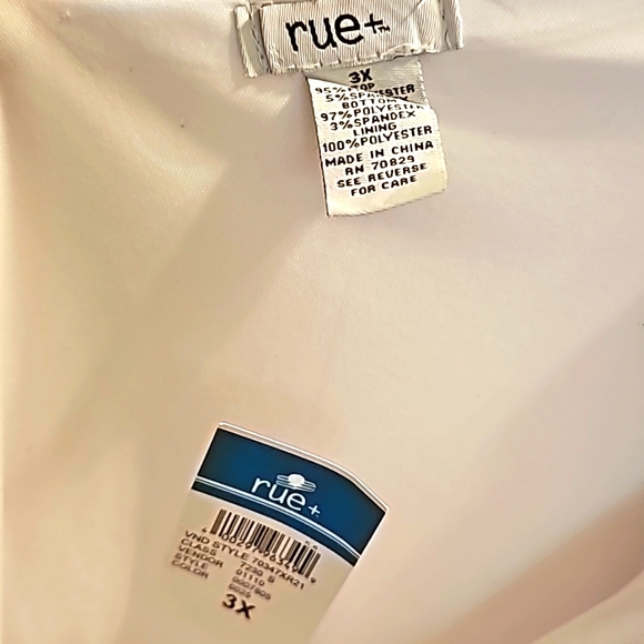 Rue Plus 3xl Pantsuit Floral legs with White Top EUC - Picture 4 of 6